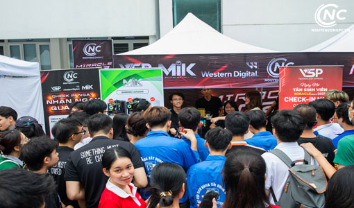 THU HÚT HƠN 5000 TÂN SINH VIÊN THAM GIA NGÀY HỘI TÂN SINH VIÊN ĐẠI HỌC XÂY DỰNG HÀ NỘI 